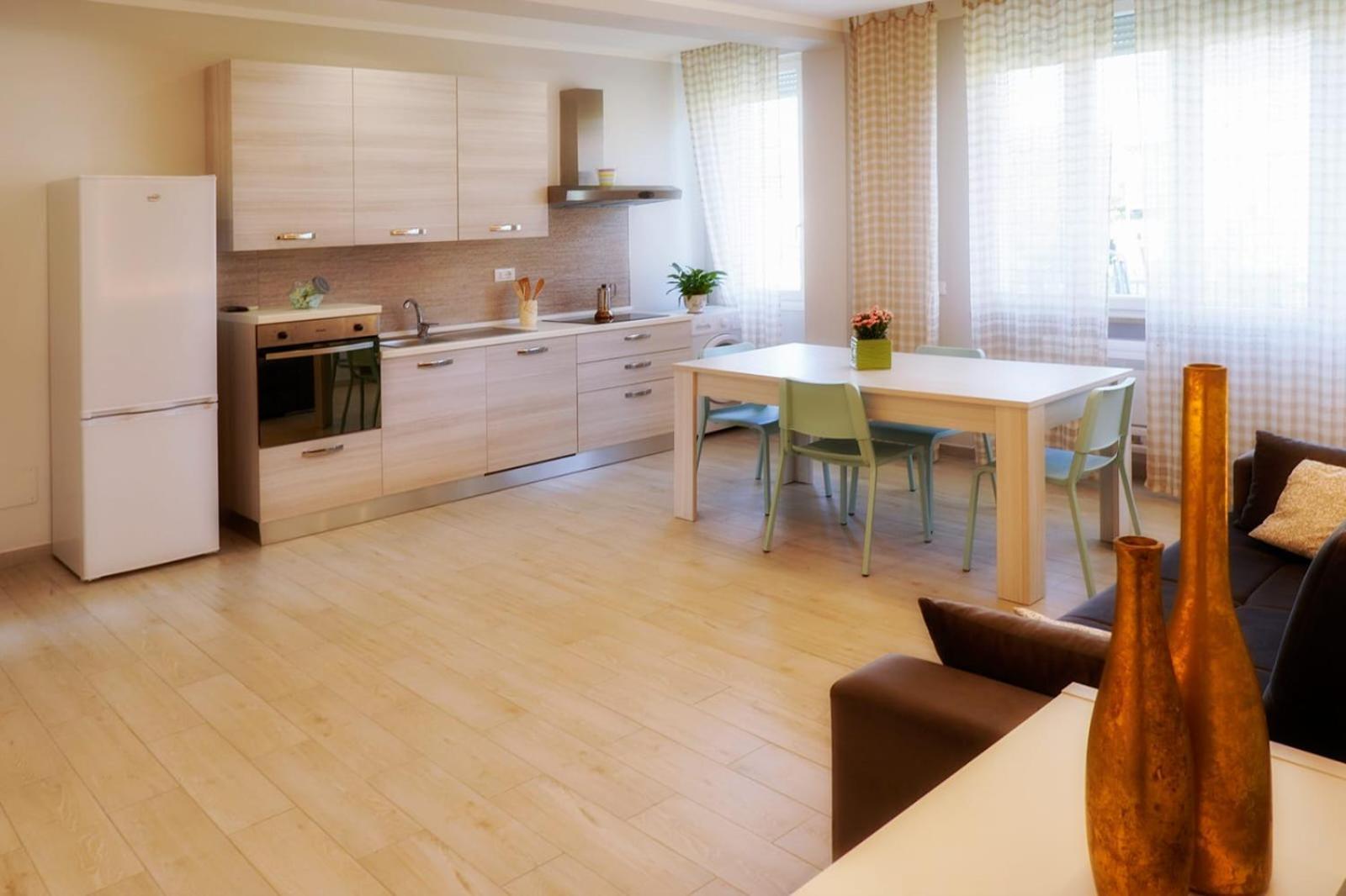Residence Deamarina มารีนา ดิ มาซซา ภายนอก รูปภาพ